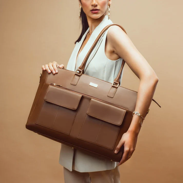 power-structured-tote-bag